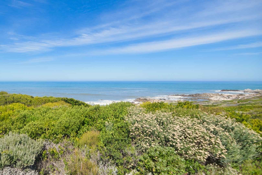 5 Bedroom Property for Sale in Kleinbaai Western Cape